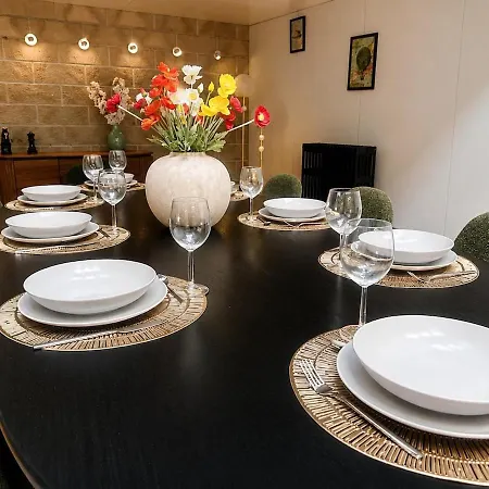 Loft Exceptionnel - Garage Prive - 6 Personnes - Centre-ville شقة *