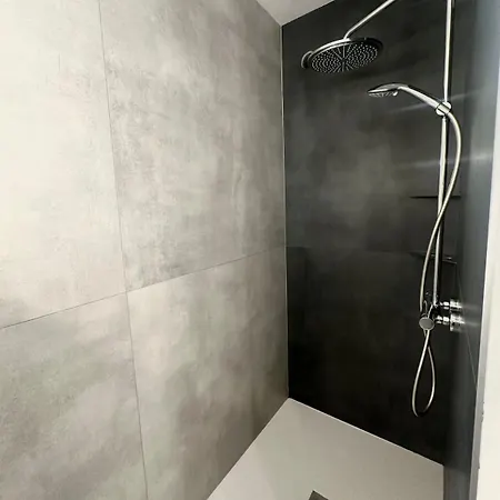 شقة Loft Exceptionnel - Garage Prive - 6 Personnes - Centre-ville أميا